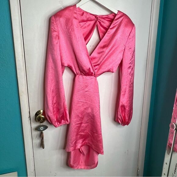 MICHAEL COSTELLO X REVOLVE  Tempest Dress in Pink OPEN BACK PADDED SHOULDERS - Picture 5 of 13